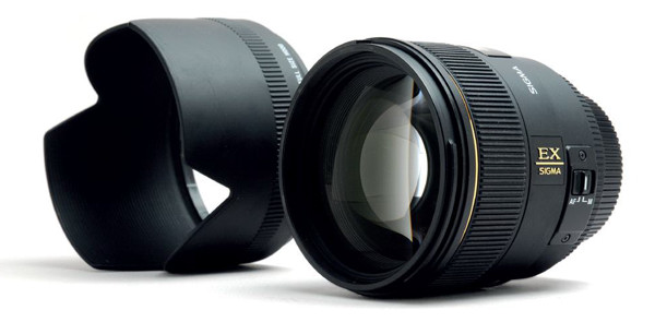 AF-S-Nikkor-85-mm- Sigma-AF-85-mm 2