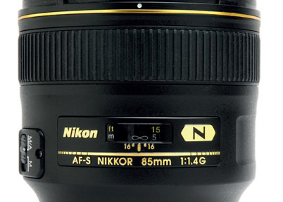 AF-S-Nikkor-85-mm- Sigma-AF-85-mm 5